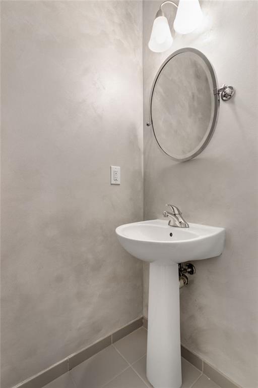 560 Dutch Valley Road Northeast, Unit 2210 Atlanta, GA 30324 - Photo 16 of 28