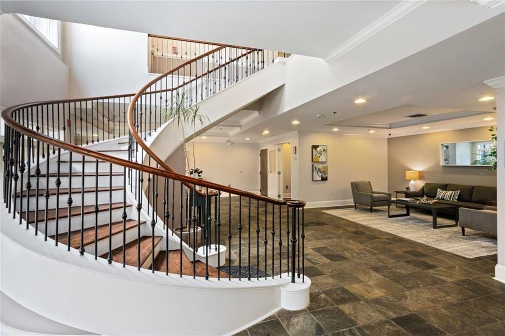 560 Dutch Valley Road Northeast, Unit 2210 Atlanta, GA 30324 - Photo 26 of 28