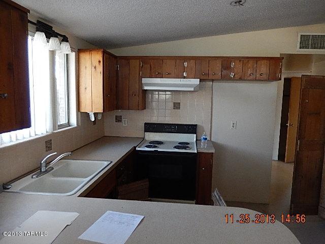 1901 East Lind Road Tucson, AZ 85719 - Photo 2 of 4 Gallery Image 2