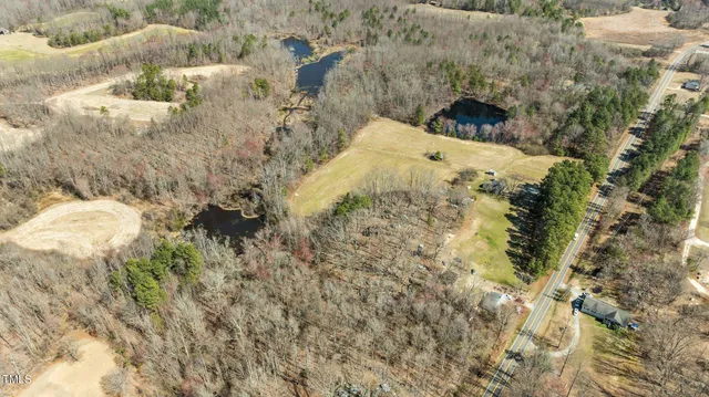 a view of outside area