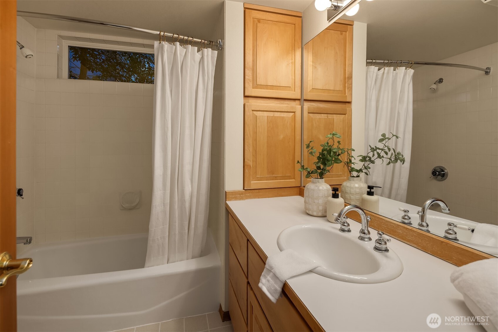 2861 Southwest 171st Street Burien, WA 98166 - Photo 27 of 39 a bathroom with sink shower and a mirror