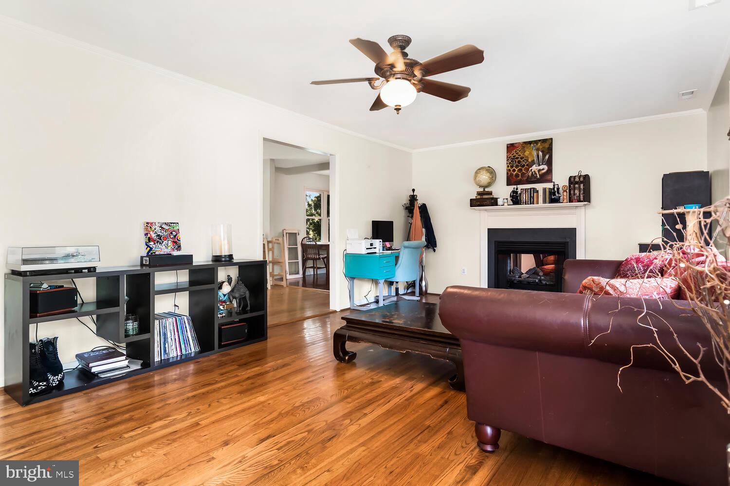 1402 Calvert Road Chester, MD 21619 - Photo 7 of 32 Living room