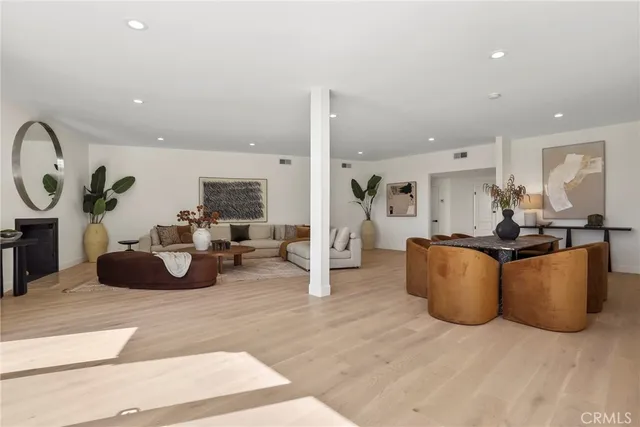 $13,000 | 4406 Medley Place, Encino, CA 91316