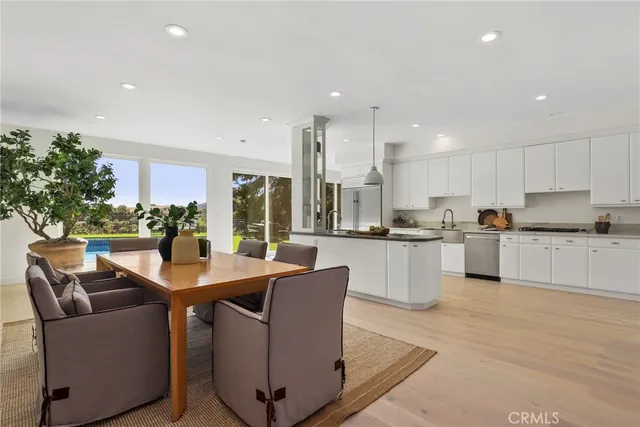 $13,000 | 4406 Medley Place, Encino, CA 91316