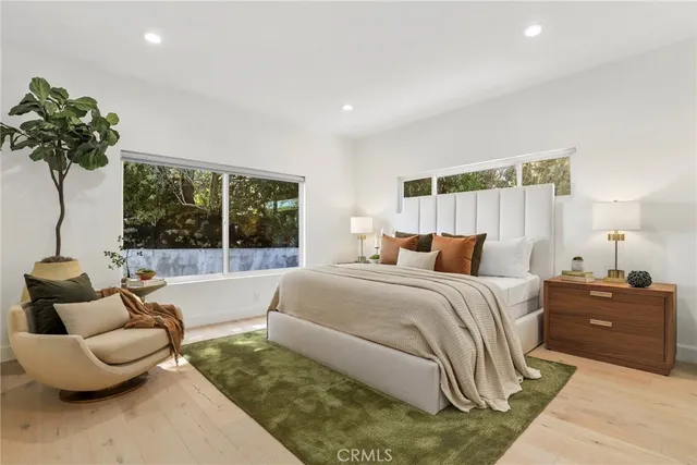 $13,000 | 4406 Medley Place, Encino, CA 91316