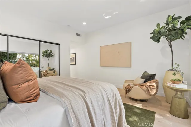 $13,000 | 4406 Medley Place, Encino, CA 91316