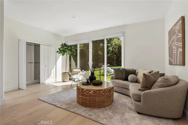 $13,000 | 4406 Medley Place, Encino, CA 91316