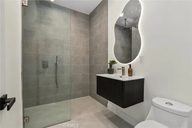 $13,000 | 4406 Medley Place, Encino, CA 91316