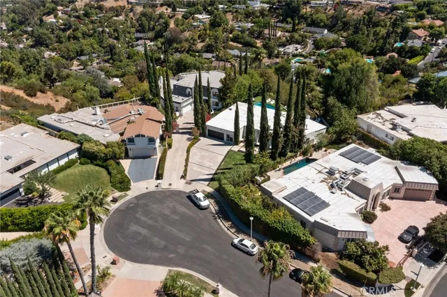 $13,000 | 4406 Medley Place, Encino, CA 91316