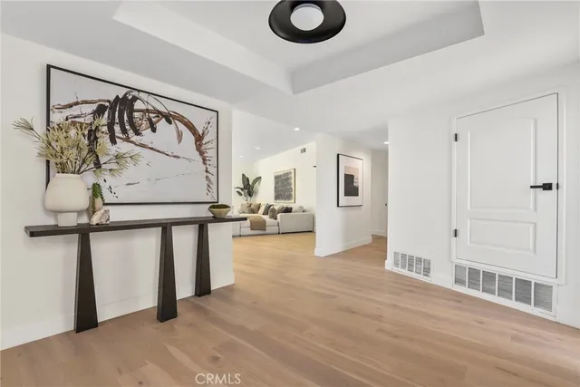 $13,000 | 4406 Medley Place, Encino, CA 91316