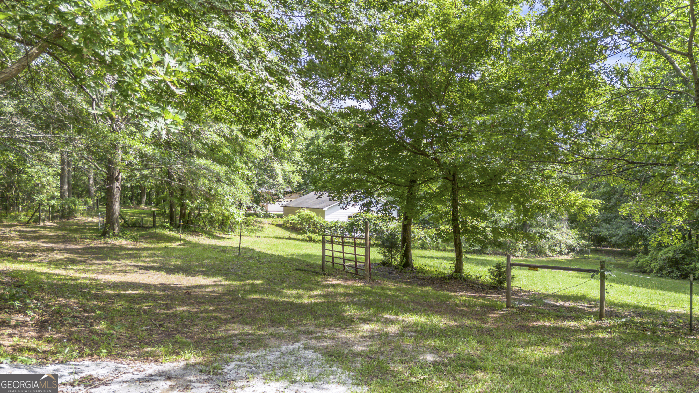 1451 Double Bridges Road Madison, GA 30650 - Photo 39 of 70