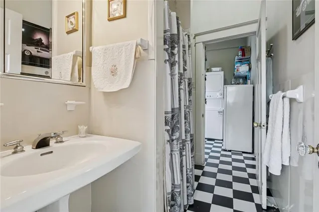 $1,200,000 | 1502 General Pershing Street, New Orleans, LA 70115