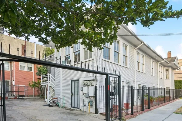 $1,100,000 | 1502 General Pershing Street, New Orleans, LA 70115