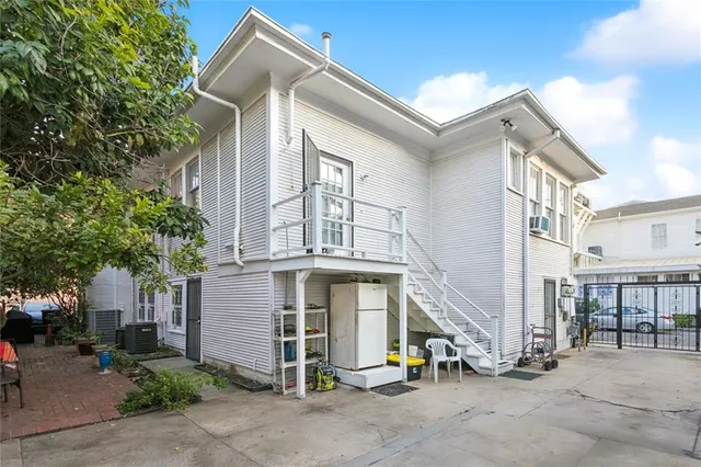 $1,200,000 | 1502 General Pershing Street, New Orleans, LA 70115