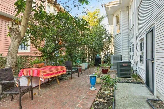 $1,200,000 | 1502 General Pershing Street, New Orleans, LA 70115