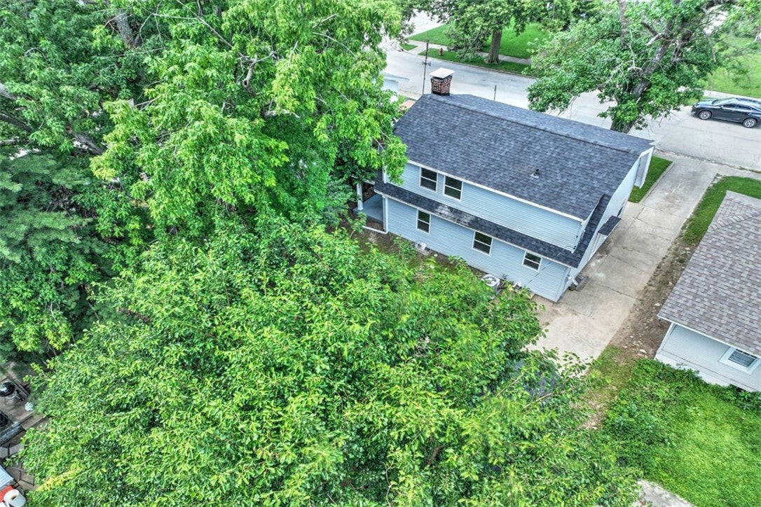 214 South Linden Avenue Decatur, IL 62522 - Photo 3 of 25 Gallery Image 3