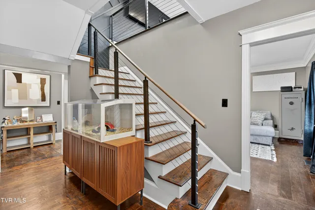 $499,000 | 34542 Lee Highway, Glade Spring, VA 24340