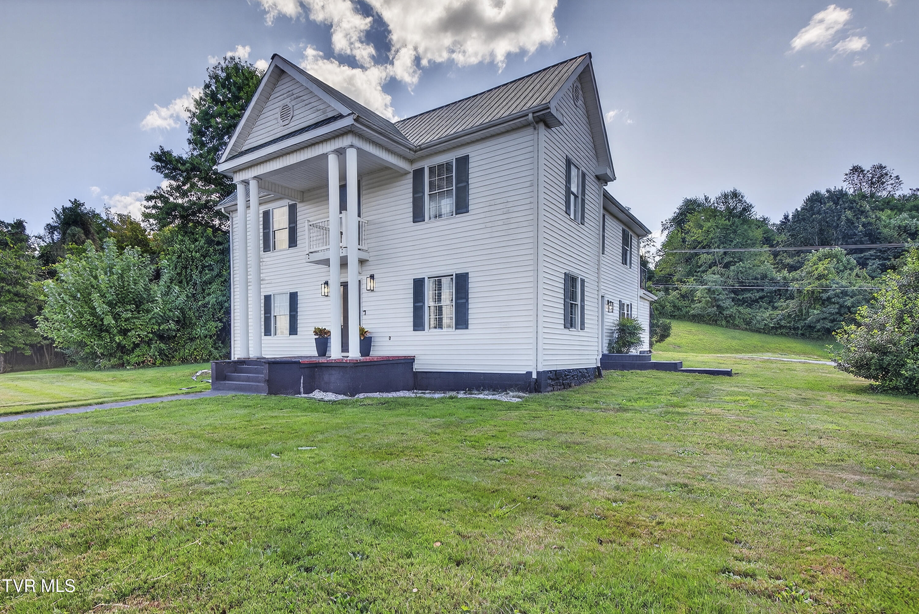 34542 Lee Highway Glade Spring, VA 24340 - Photo 41 of 46 34542-Lee-Highway-Glade-Spring-VA Matt-S