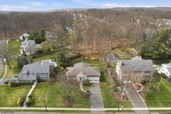$1,100,000 | 61 Barchester Way, Westfield, NJ 07090
