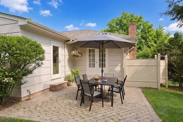 $1,100,000 | 61 Barchester Way, Westfield, NJ 07090