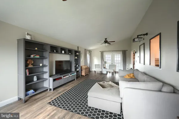 $329,900 | 3860 Silver Spur Drive, York, PA 17402