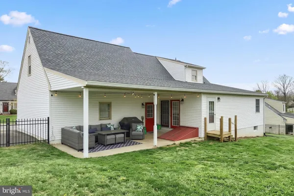 $329,900 | 3860 Silver Spur Drive, York, PA 17402
