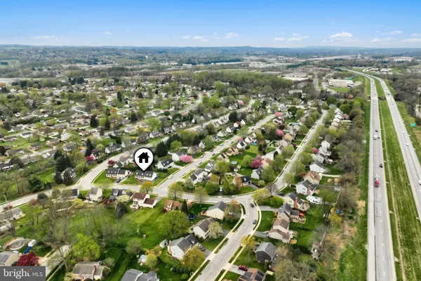 $329,900 | 3860 Silver Spur Drive, York, PA 17402