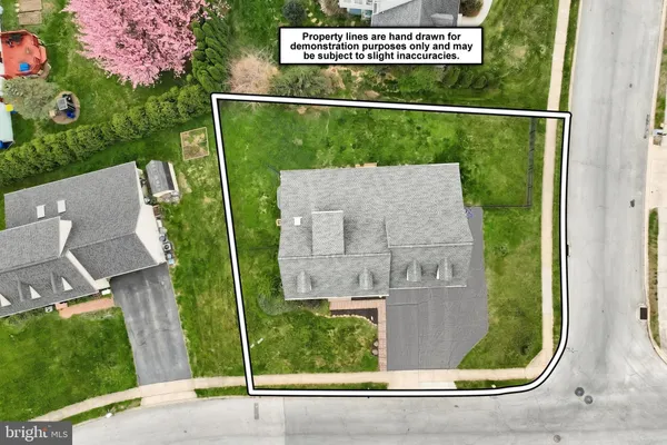 $329,900 | 3860 Silver Spur Drive, York, PA 17402