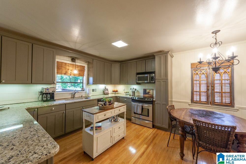 2125 Ridgeview Drive Birmingham, AL 35216 - Photo 8 of 35