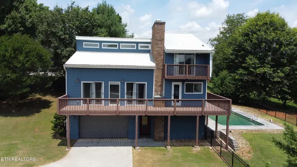 $499,999 | 125 Orchard Crest Circle, Clinton, TN 37716