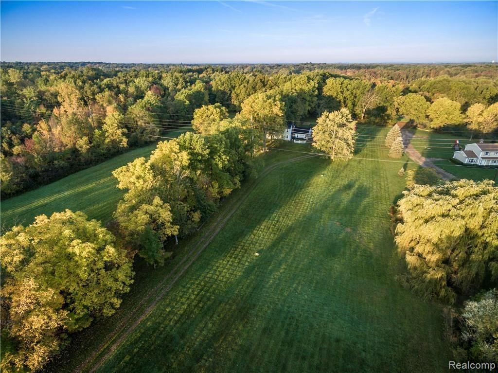 23001 Currie Road South Lyon, MI 48178 - Photo 39 of 63 Currie-9.jpg
