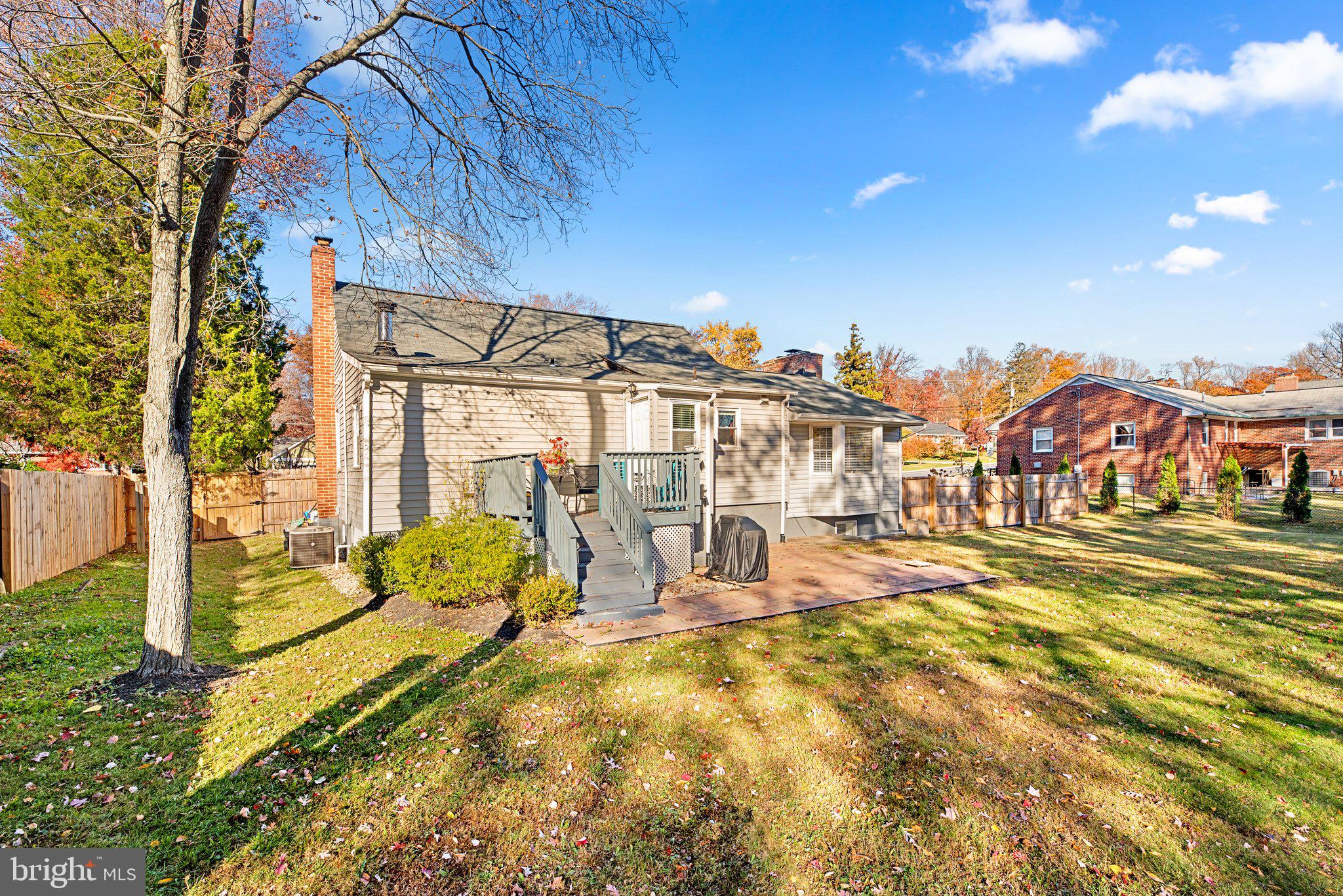 2118 Arcola Avenue Silver Spring, MD 20902 - Photo 27 of 34 Flat open land
