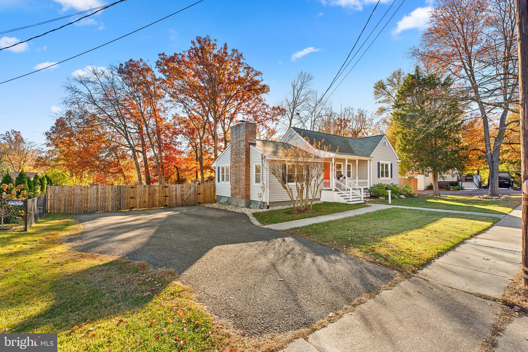 2118 Arcola Avenue Silver Spring, MD 20902 - Photo 30 of 34 6 car driveway