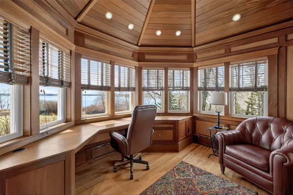 $9,200,000 | 77 Towhee Lane, Orleans, MA 02653