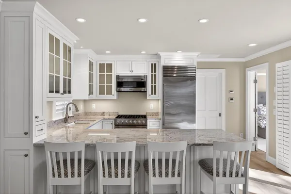 $9,200,000 | 77 Towhee Lane, Orleans, MA 02653