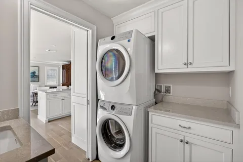 $9,200,000 | 77 Towhee Lane, Orleans, MA 02653