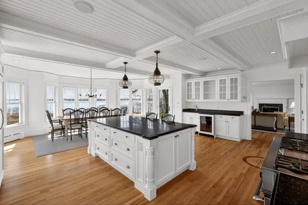 $9,200,000 | 77 Towhee Lane, Orleans, MA 02653