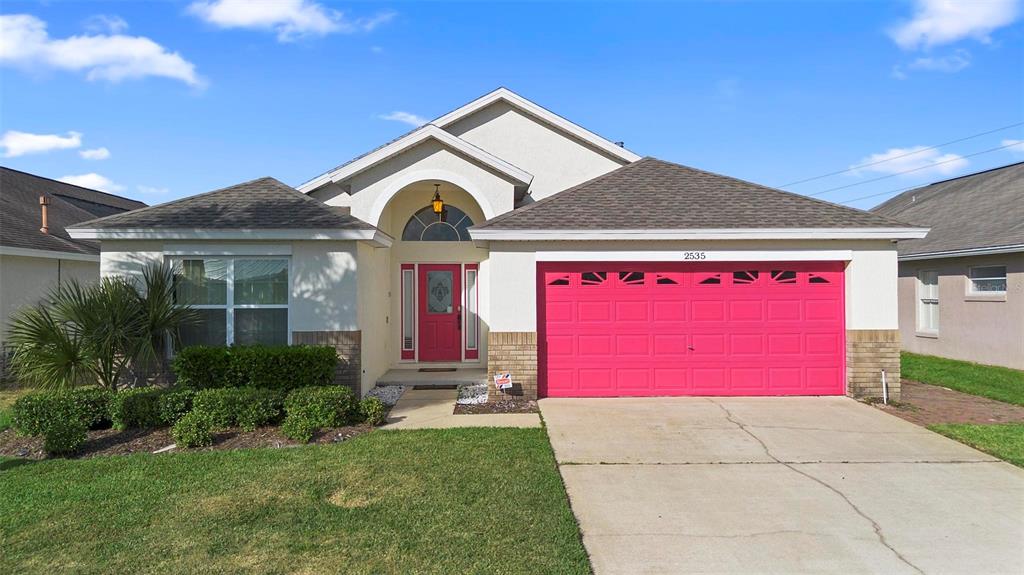 2535 Oneida Loop Kissimmee, FL 34747 - Photo 54 of 59 Front of Property 4 beds 3 Full Baths