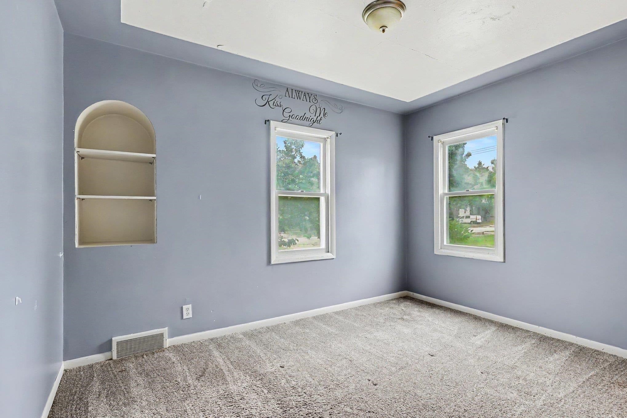 705 South Hampton Street Bay City, MI 48708 - Photo 8 of 17 Gallery Image 8