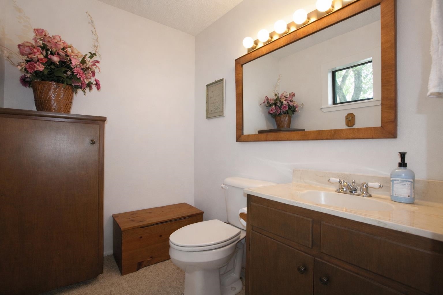 1208 Olive Street Llano, TX 78643 - Photo 5 of 12