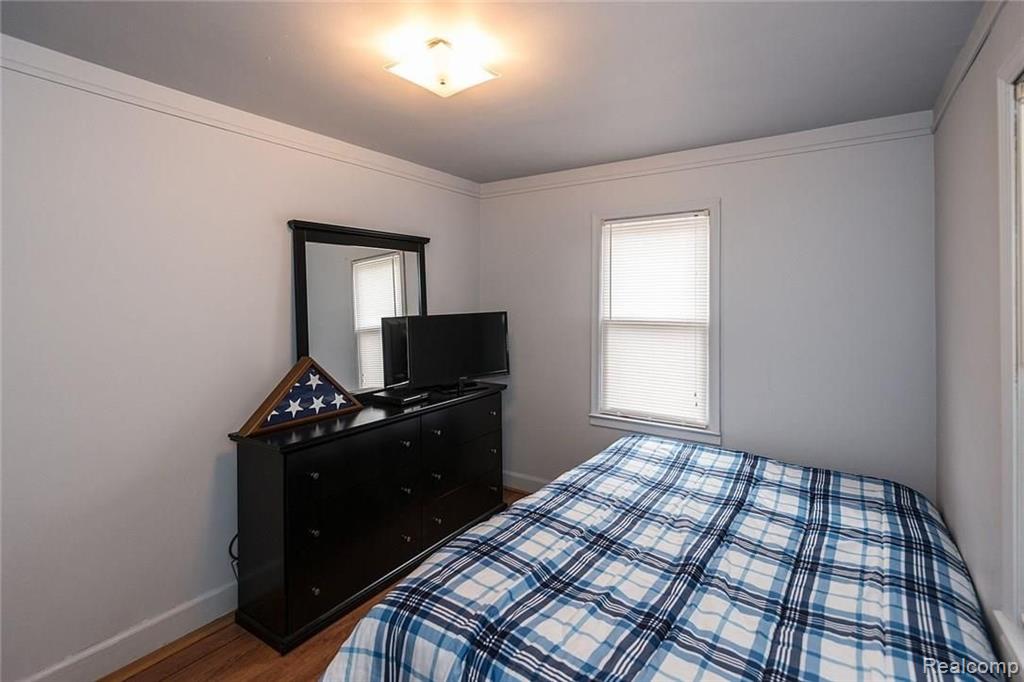 30349 King Road Romulus, MI 48174 - Photo 12 of 31 Gallery Image 12