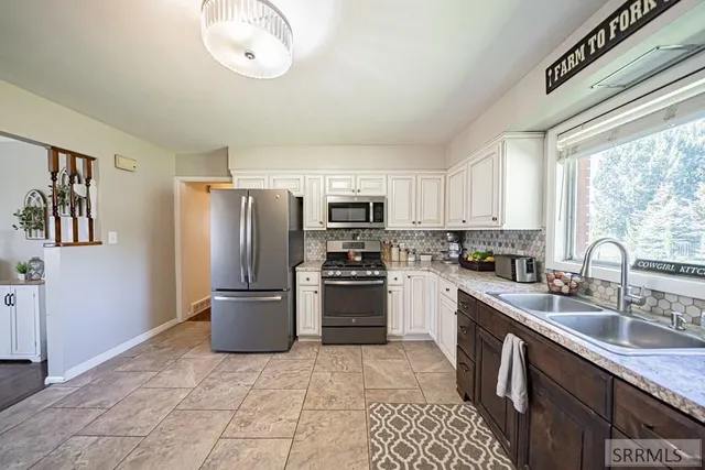 $475,000 | 3545 East 630 North, Menan, ID 83434