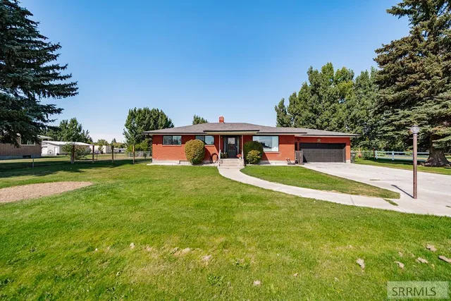 $475,000 | 3545 East 630 North, Menan, ID 83434