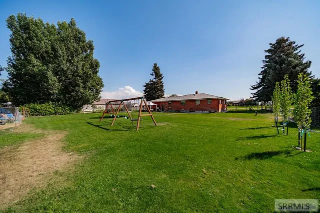 $475,000 | 3545 East 630 North, Menan, ID 83434