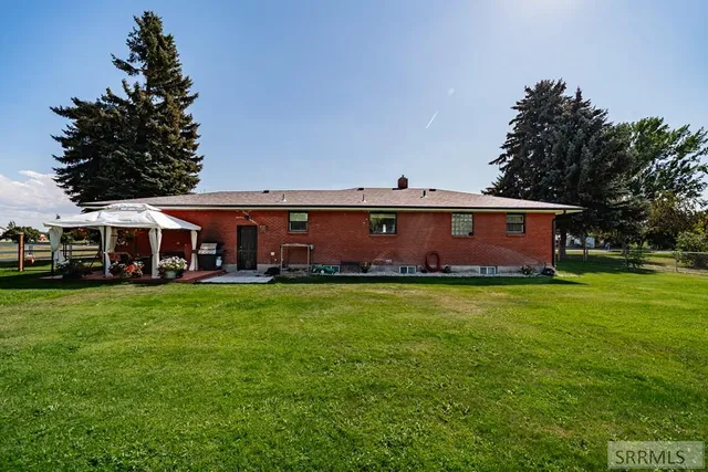 $475,000 | 3545 East 630 North, Menan, ID 83434