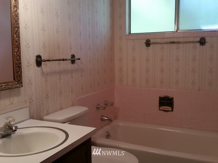 3977 Anderson Hill Road Southwest Port Orchard, WA 98367 - Photo 11 of 22 Gallery Image 11