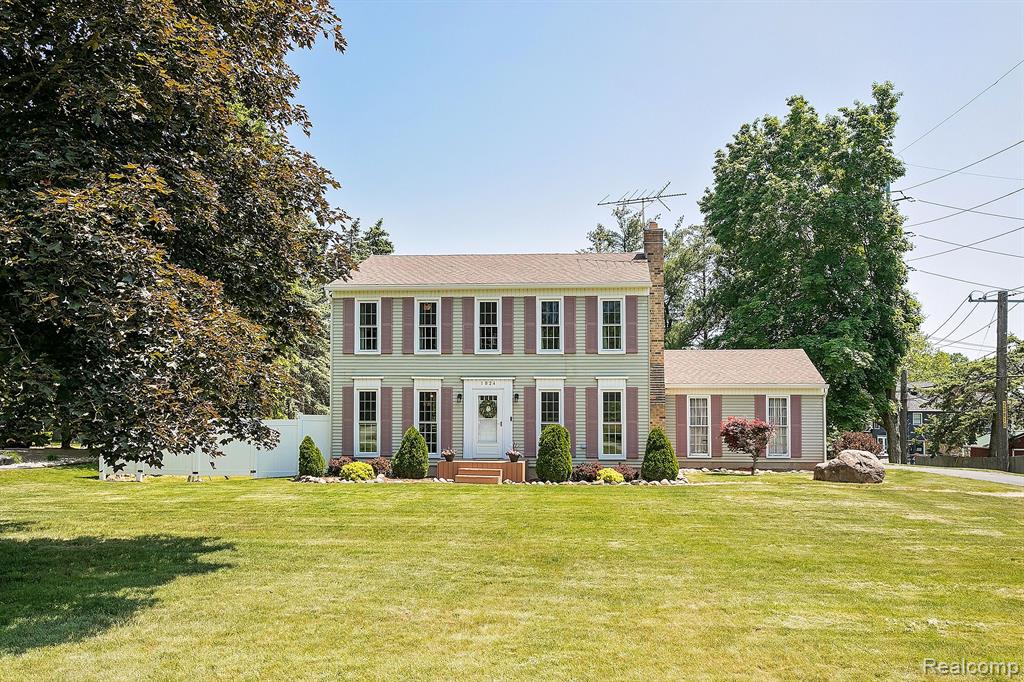 1024 Hayfield Road Rochester Hills, MI 48306 - Photo 40 of 41