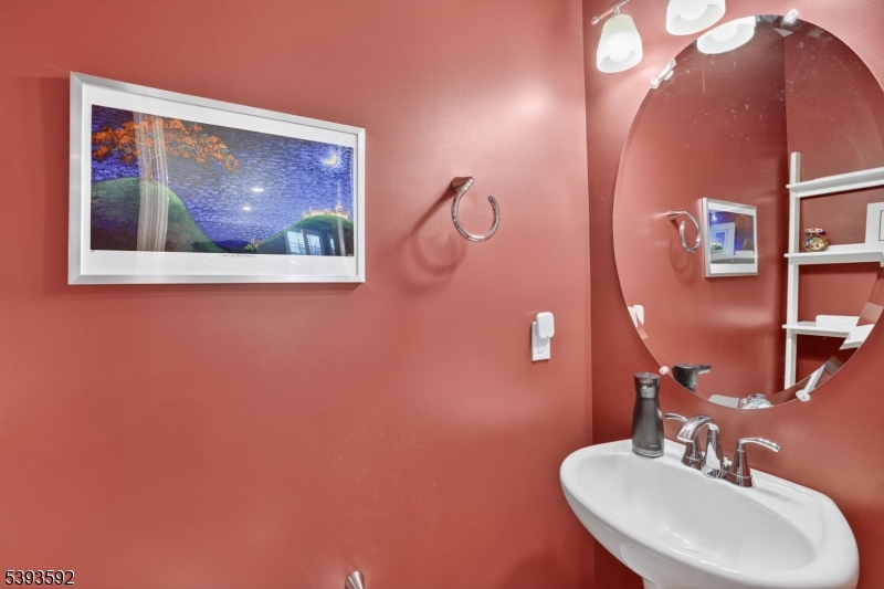 49 Robeson Street Somerville, NJ 08876 - Photo 14 of 36