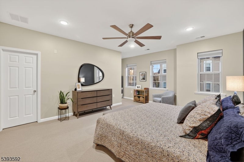 49 Robeson Street Somerville, NJ 08876 - Photo 20 of 36