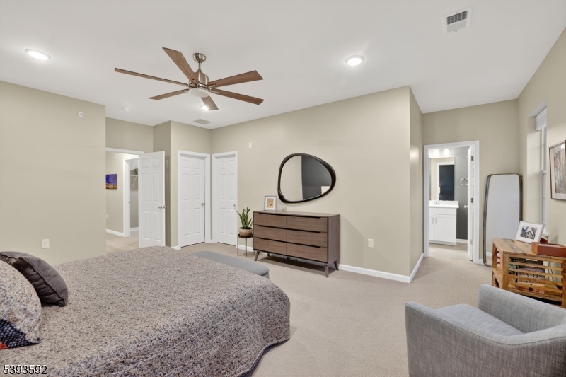 49 Robeson Street Somerville, NJ 08876 - Photo 21 of 36